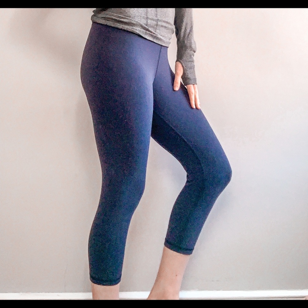 Navy Blue Ivivva Cropped Leggings